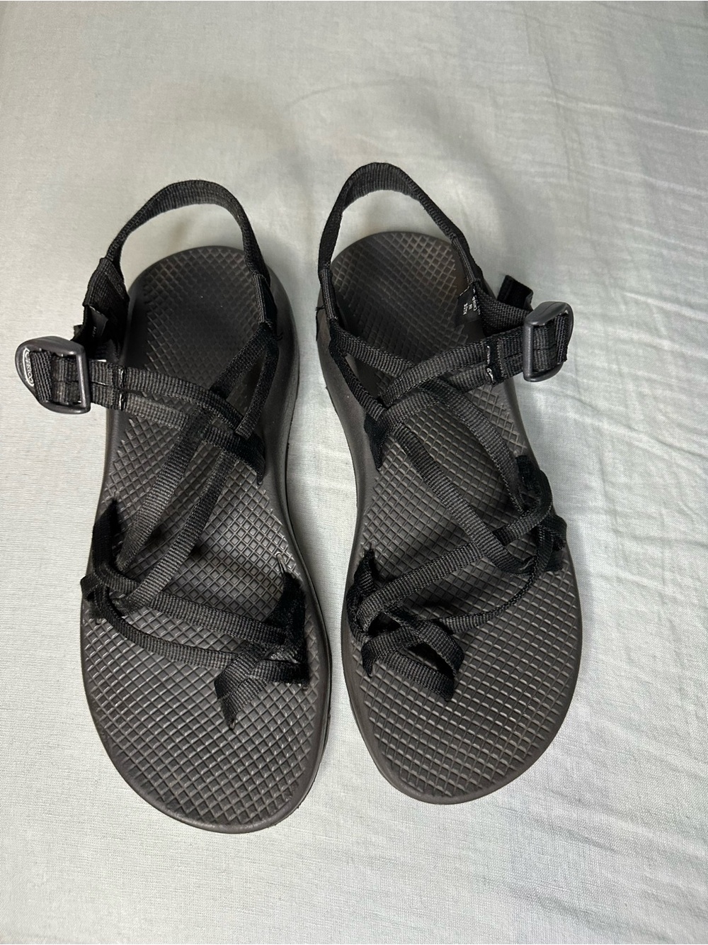 Black Women’s ZX2 Classic Chacos W/ Vibram Sole Hiking Water Sandals Size 10